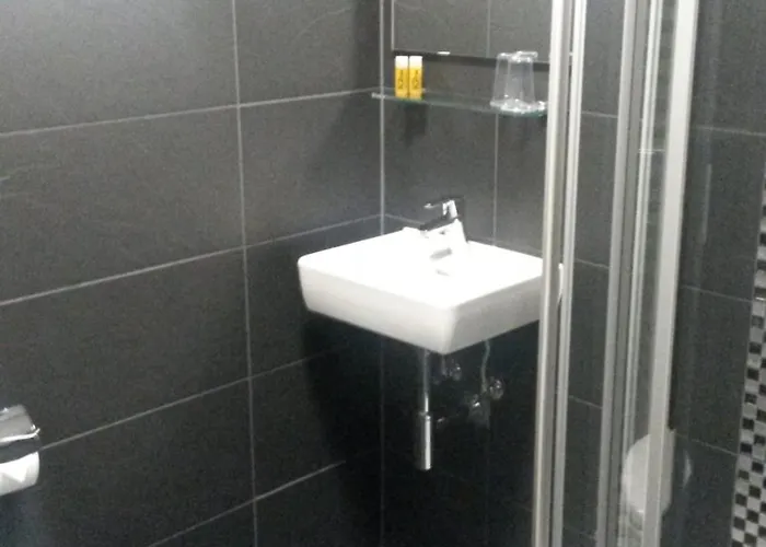 Platin Hotel 3*